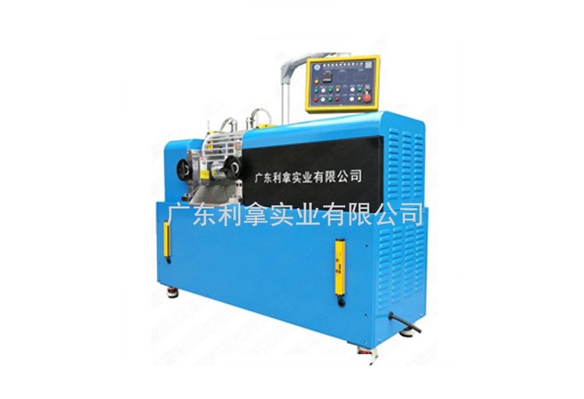 探索廣東利拿實業(yè)的兩輥開煉機-2